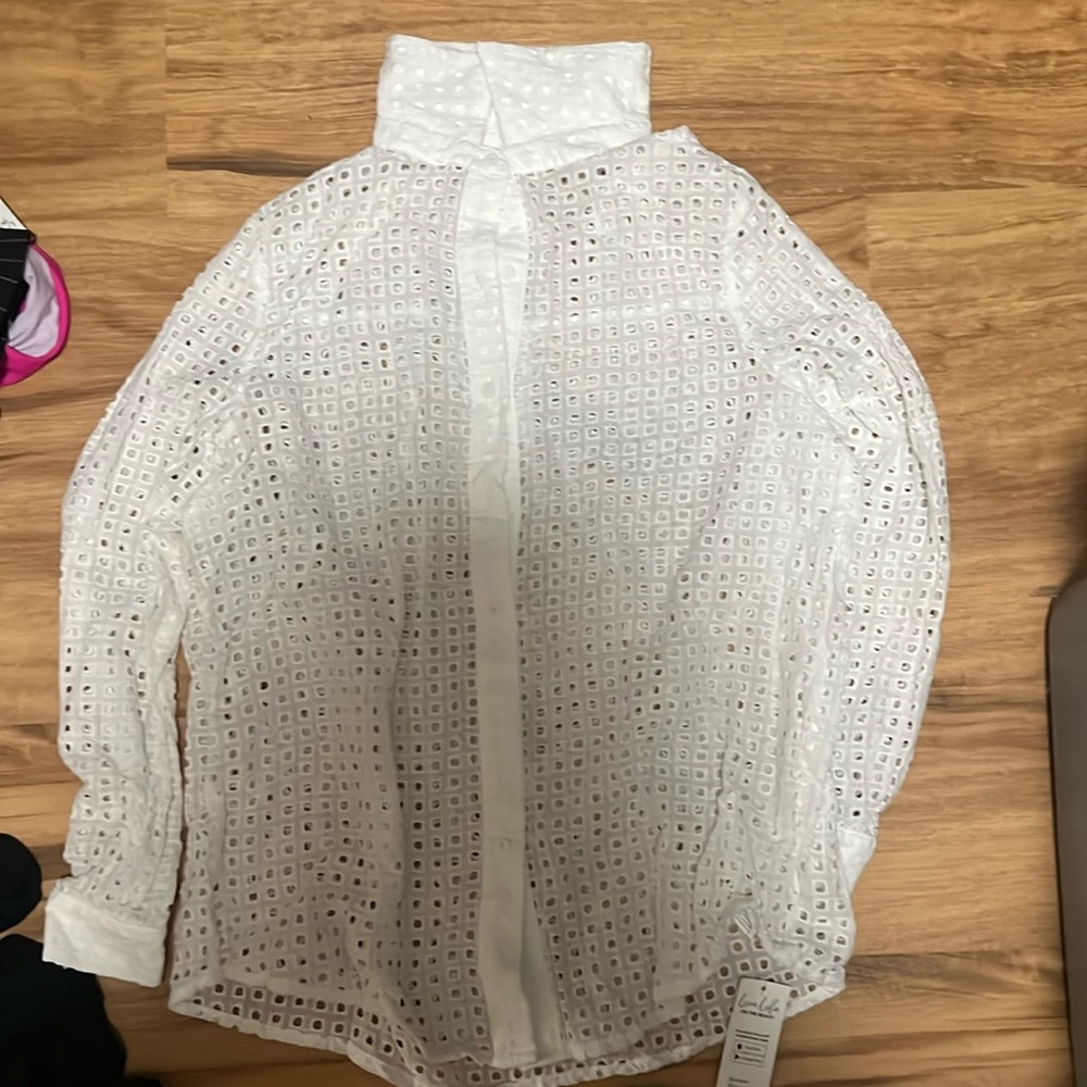 Swimsuit top coverup. New with tags